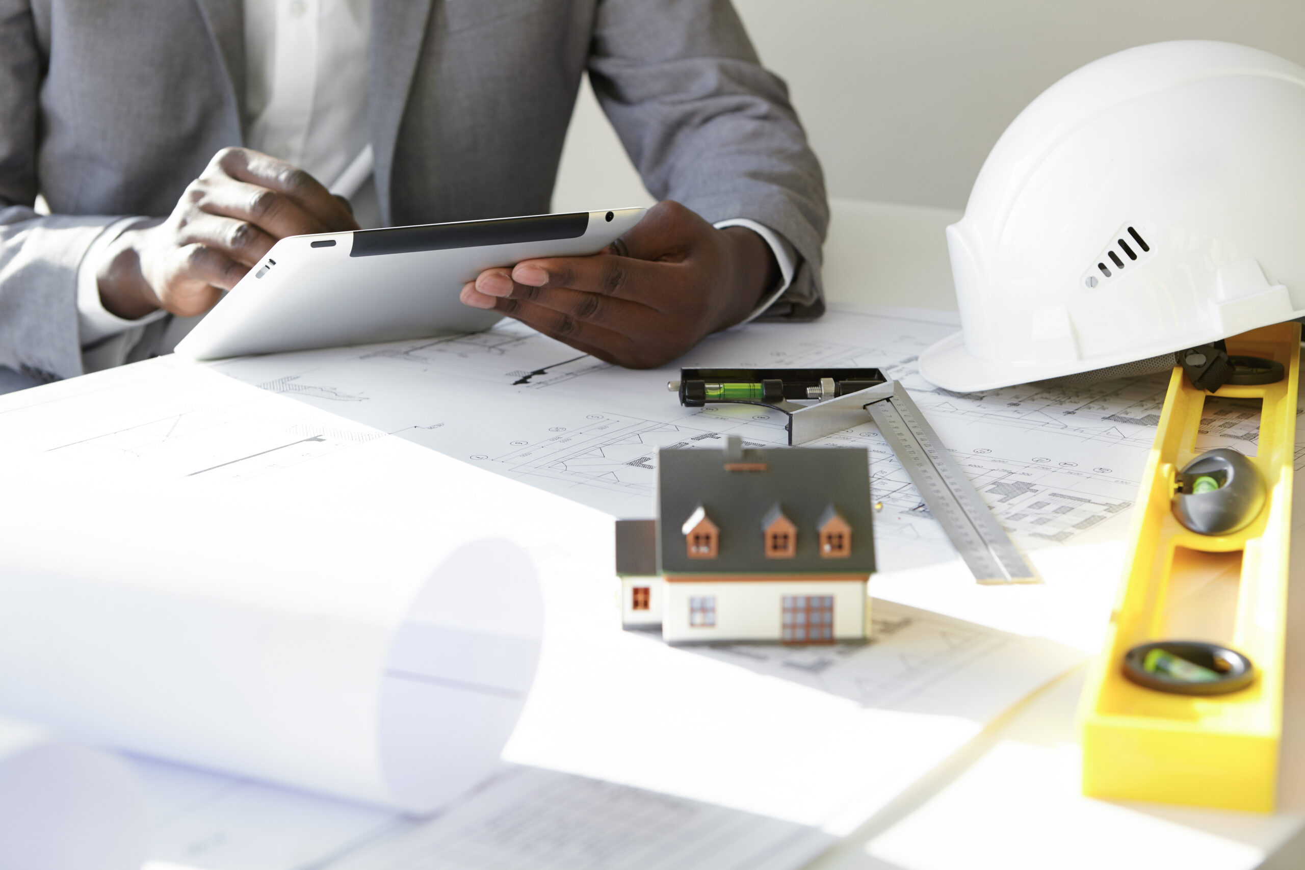 Mastering the NEC4 Engineering and Construction Contract (ECC): Advanced Contract Management, Risk Allocation & Compliance Excellence